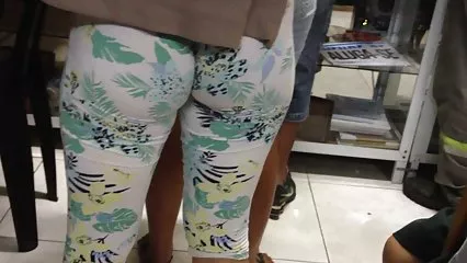 این آسیایی مراقبت از مشتریان خود را به صورت خوراکی و واژینی می باشد